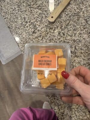 Mild Cheddar Cheese Cubes