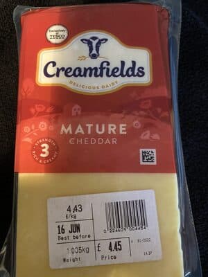 Creamfields Mature Cheddar Cheese