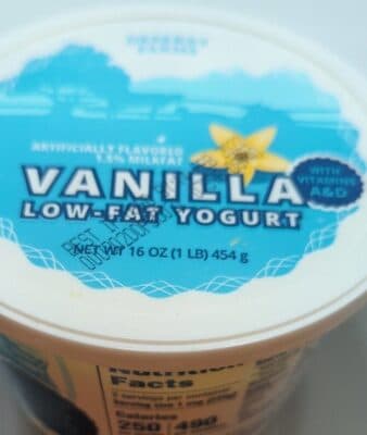 Vanilla Low-Fat Yogurt