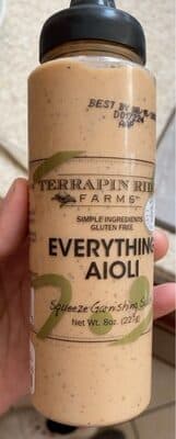 Everything Aioli Squeeze Garnishing Sauce