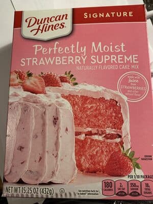 Strawberry Supreme Cake Mix
