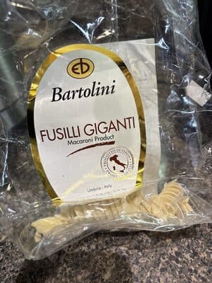 FUSILLI GIGANTI MACARONI PRODUCT
