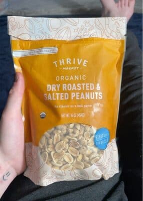 Dry roasted & salted peanuts