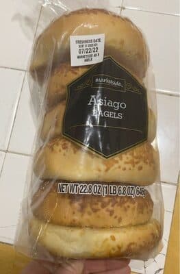 Marketside Asiago Bagels