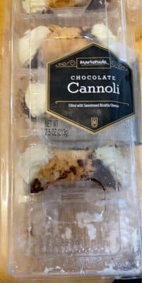 Chocolate cannoli