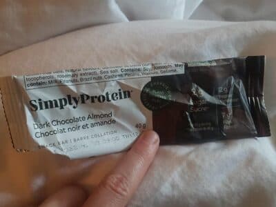 Dark chocolate almond snack bar