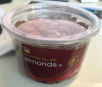ROASTED & SALTED ALMONDS
