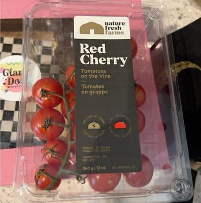 Red cherry tomatoes