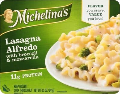 Lasagna Alfredo With Broccoli & Mozzarella