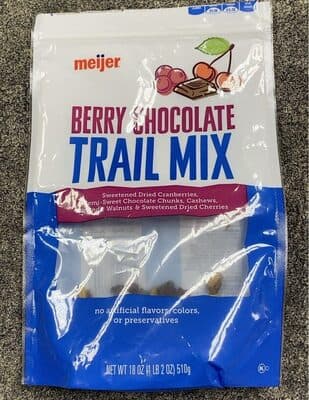 Berry Chocolate Sweetened Dried Cranberries, Semi-Sweet Chocolate Chunks, Cashews, Almonds, Walnuts & Sweetened Dried Cherries Trail Mix