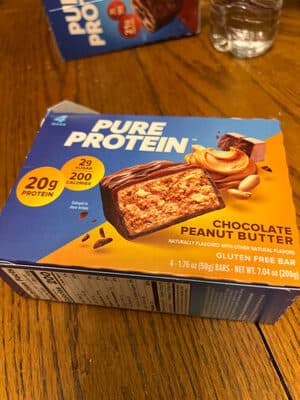 Chocolate Peanut Butter Protein Bar