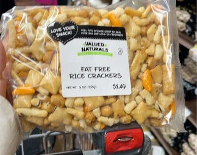 Fat free rice crackers