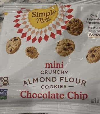 Mini Crunchy Almond Flour Chocolate Chip Cookies