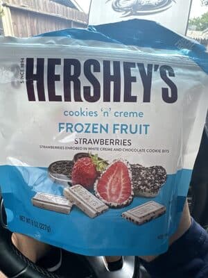Cookies N Crème Frozen Fruit Strawberries