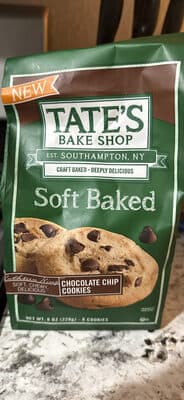 Soft Baked Chocolate Chip Cookies