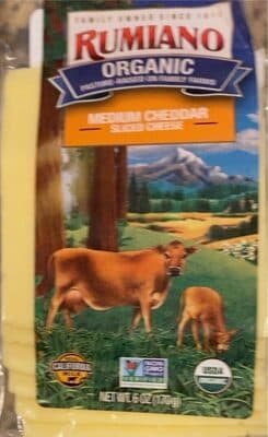 Medium Cheddar Sliced Cheese