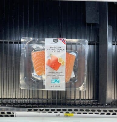 CANADIAN ATLANTIC SALMON PORTION