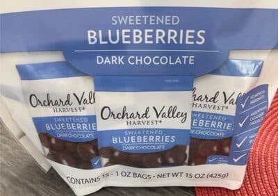Dark Chocolate Sweetened Blueberries