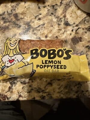 Bobo's Lemon Poppyseed Oat Bar