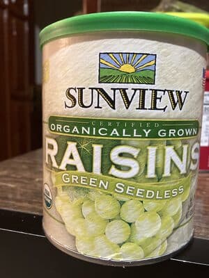 Green Seedless Raisins