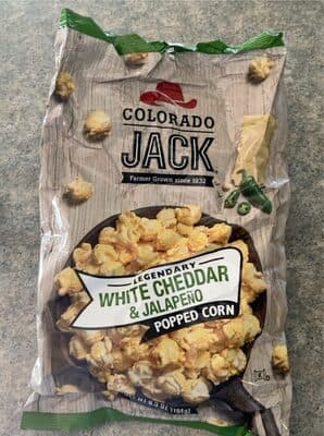 White Cheddar & Jalapeño Popped Corn