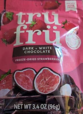 Dark+White Chocolate Freeze-Dried Strawberries