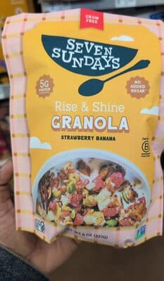 Rise & Shine Granola Strawberry Banana