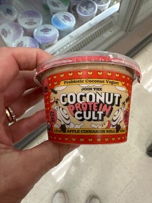 Coconut protein cult