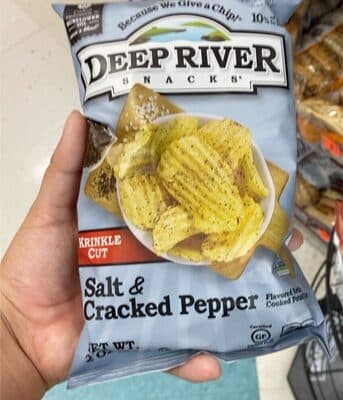 Salt & Cracked Pepper