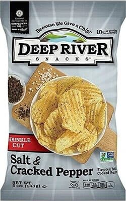 Salt & Cracked Pepper Flavored Krinkle Cut Kettle Cooked Potato Chips