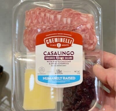 Casalingo Uncured Italian Salami with White Cheddar & Dried Cherries Charcuterie-Grade Snack