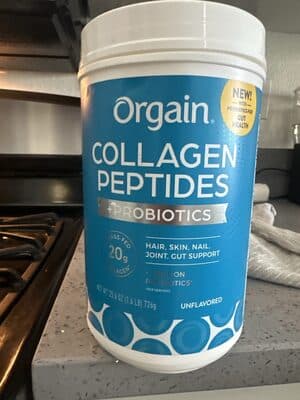 Collagen Peptides  + Probiotics