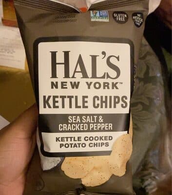 Sea Salt & Cracked Pepper Kettle Cooked Potato Chips