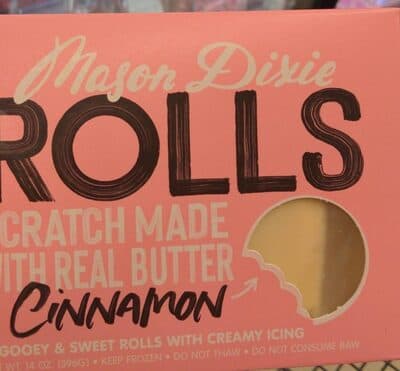 Cinnamon Gooey & Sweet Rolls With Creamy Icing