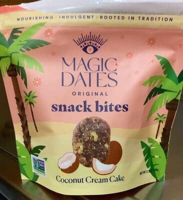 Snack bites coconut cream cake