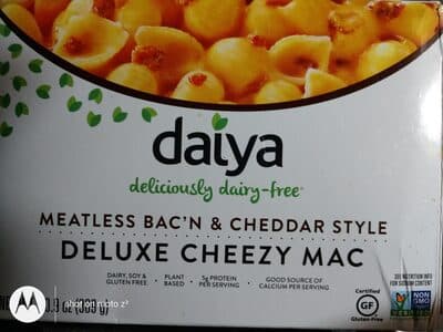 Meatless Bacn & Cheddar Style Deluxe Cheezy Mac