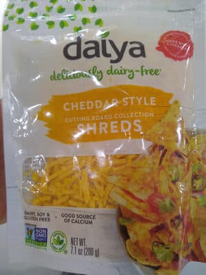 Cheddar Style Cutting Board Collection Shreds