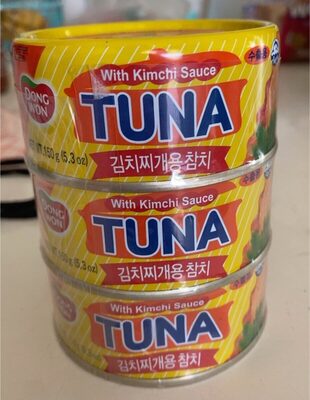 Tuna with kimchi sauce