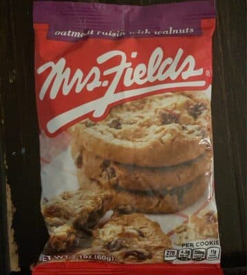 Oatmeal raisin with walnuts
