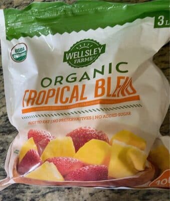 Tropical Blend Organic Pineapple Chunks, Whole Strawberries, Mango