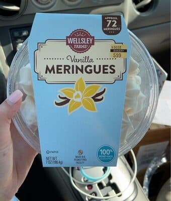 Vanilla Meringues
