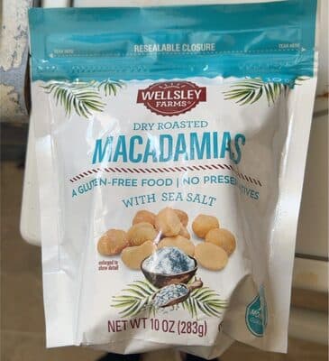 Dry Roasted Macadamias