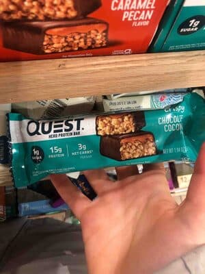 Quest Crispy Chocolate Coconut Flavor Hero Protein Bar