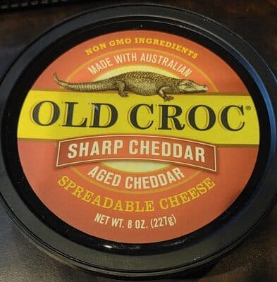 Sharp Cheddar Spreadable Cheese