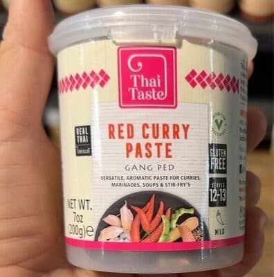 Red curry paste