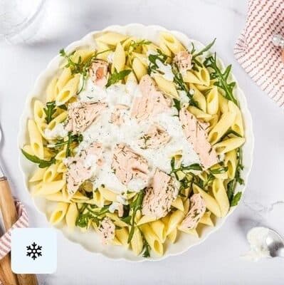 Salade de Penne Saumon frais et sauce Tartare Maison