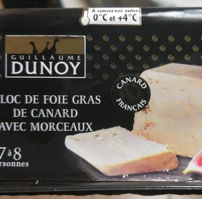 Bloc de foie gras de canard en morceaux