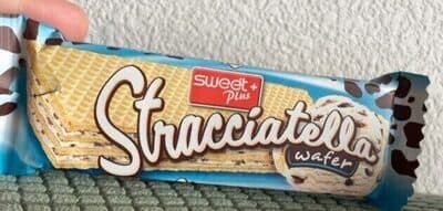 Stracciatella Milk Creme and Dark Chocolate