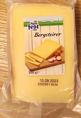 Bergsteirer Semi-Hard Cheese