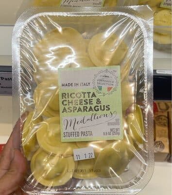 Ricotta cheese & asaparagus